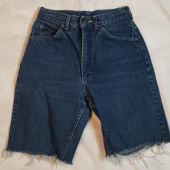 VINTAGE Lee USA High Rise Denim Cut Offs 24" Waist - Picture 1 of 13